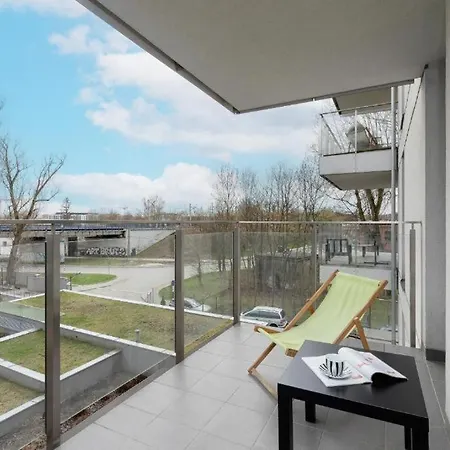 Spacious Zablocie With Balcony