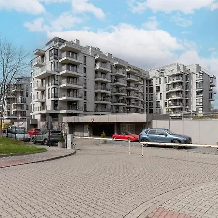 Spacious Zablocie With Balcony Kraków
