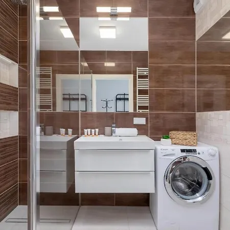 Apartment Spacious Zablocie With Balcony *