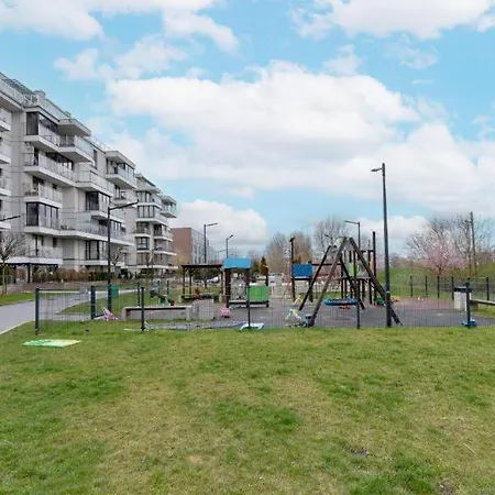 Spacious Zablocie With Balcony Apartment Krakau